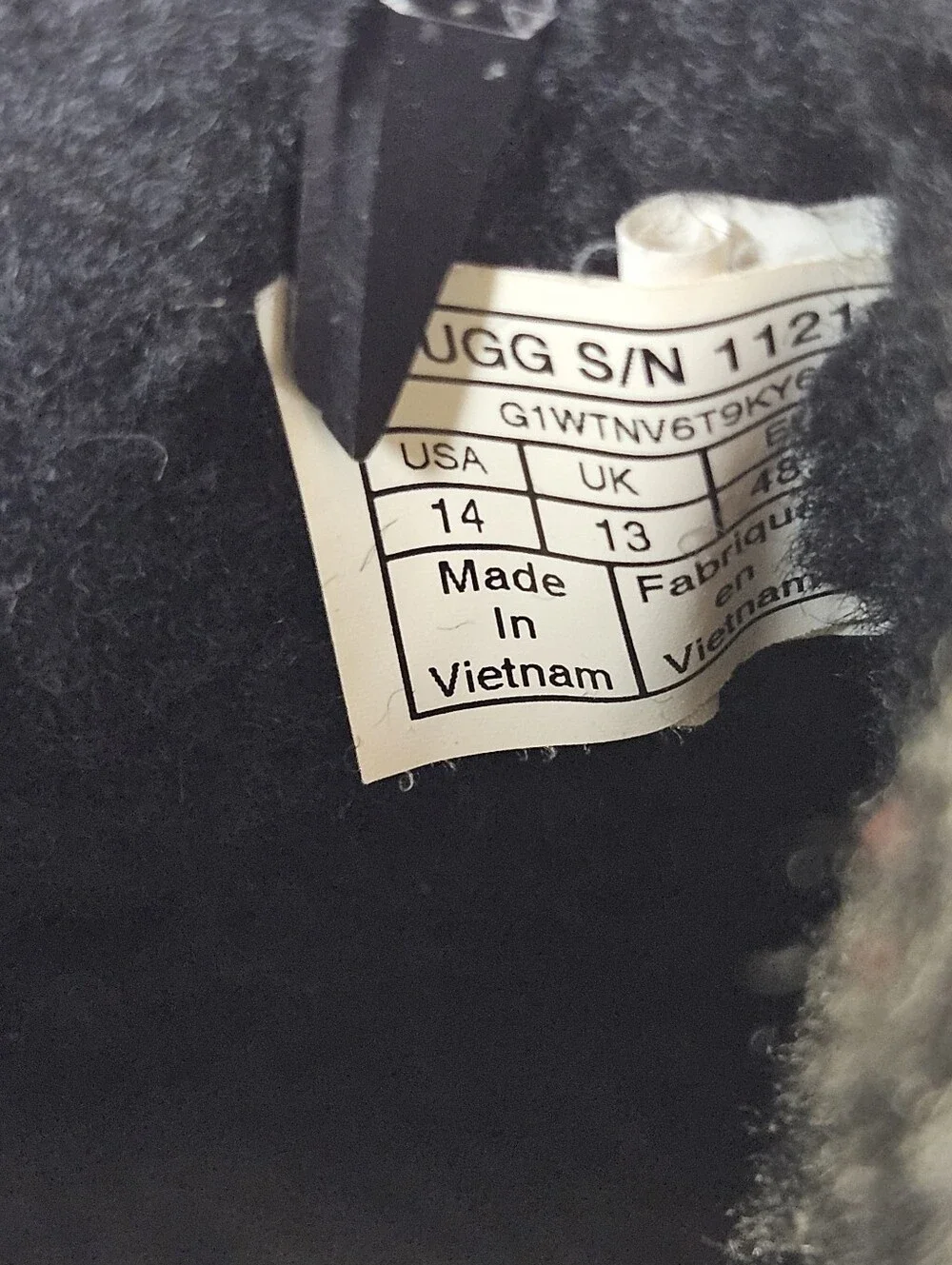 UGG Boots Neumel Chelsea Black Mens 14 Suede Pull On Lined Minimalist